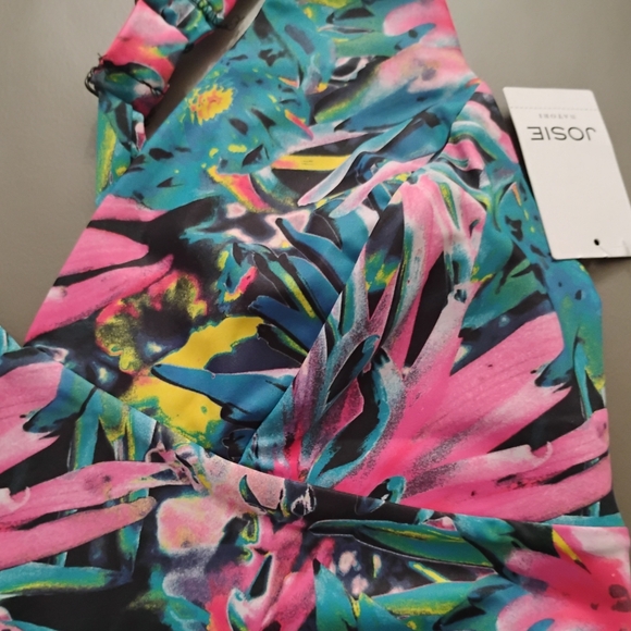 Josie Natori Solstice Azalea Trellis Wave Athletic Crop Top, Sz XL - Picture 4 of 8